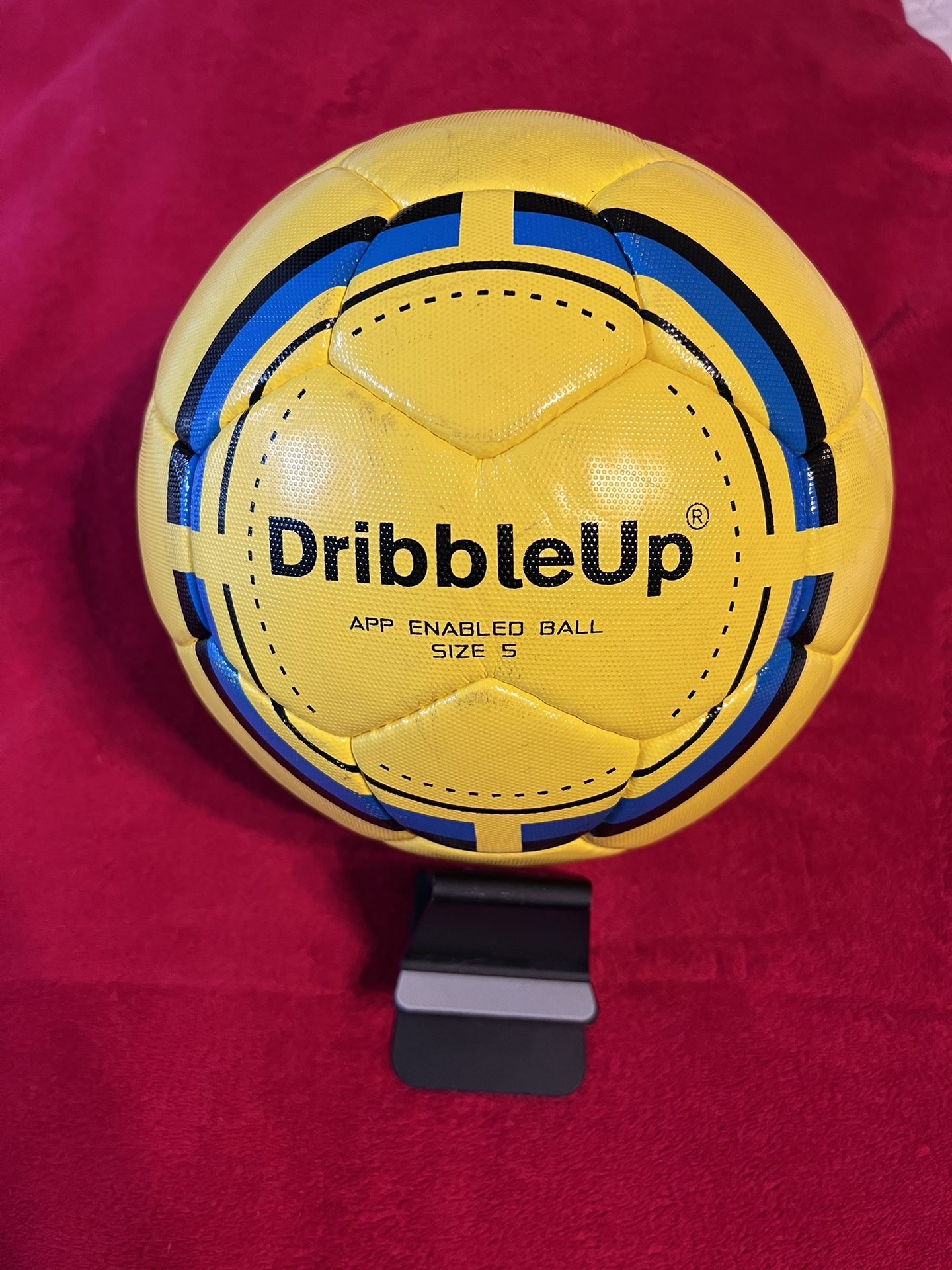 DribbleUP Smart Soccer Ball