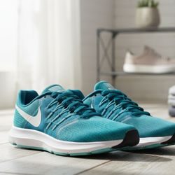 Nikes Shoes 