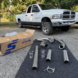 Ram Diesel 4 inch Straight pipe exhaust.