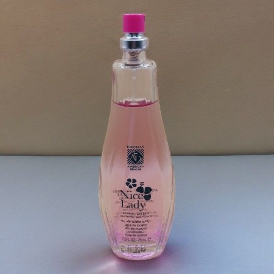 Nice lady perfume ,2.5 95% full