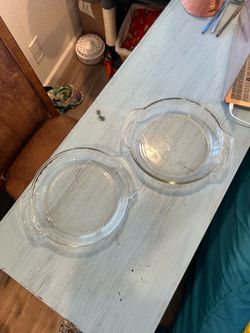 2 glass 9” pie dishes