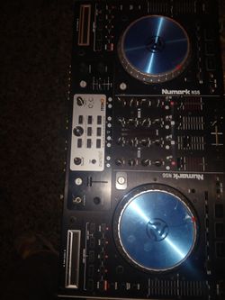 Numark Ns6 mix bourd