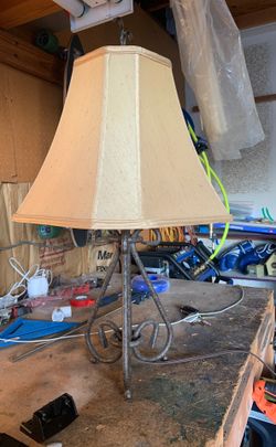 Nightstand lamp