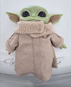 Star Wars Baby Yoda 11" Plush ~ Molded Vinyl Head & Soft Fabric Stuffed Body