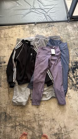 Women’s active wear/sweats