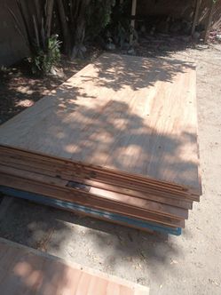 PLYWOOD.. VARIOUS SIZES