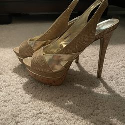 Gorgeous BEBE heels Size 7 New! 