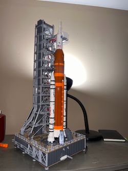 LEGO NASA Artemis Space Launch System  – Built, no box