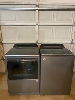 Whirlpool washer and electric dryer set