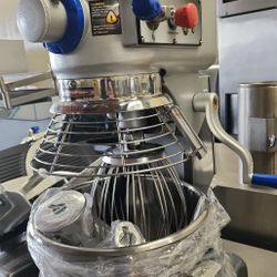Vollrath 20 Quart Dough Mixer 