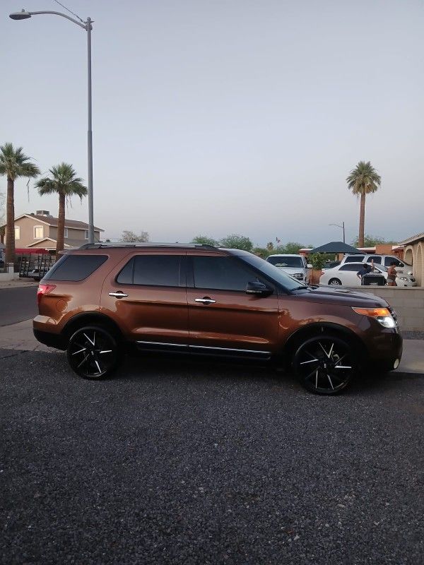 2011 Ford Explorer
