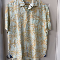 Tommy Bahama men’s linen shirts size L (new)