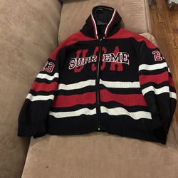 Supreme Logo USA Edition Hoodie 