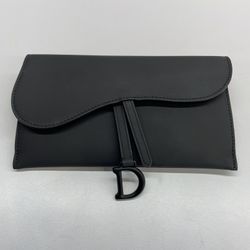 Dior Saddle Wallet In Ultramatte Calfskin