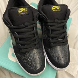 Nike Sb Dunk Low Premium Sb SnakeSkin Ds Size 10