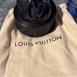 Louis Vuitton Belts 