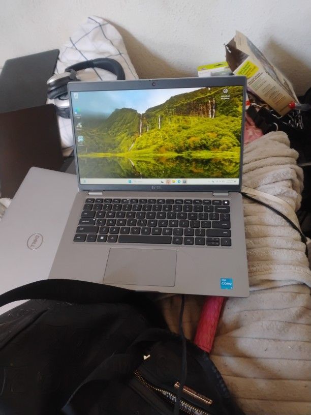 Dell Latitude 5430 12gen I5-1245u