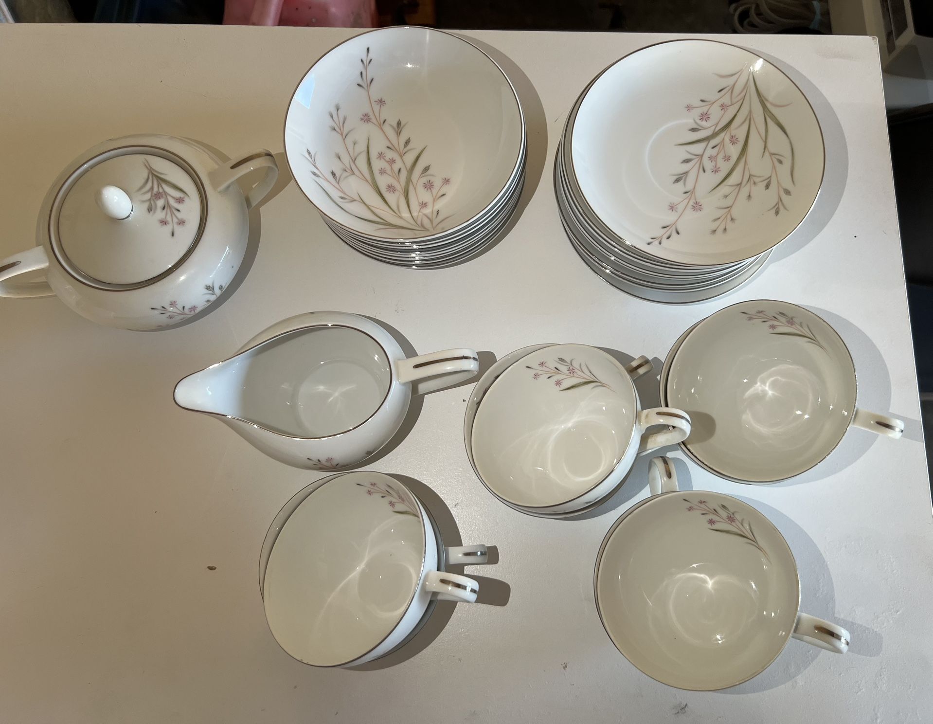 Fine China Of Japan Porcelain Eden Pink Floral Tea Set