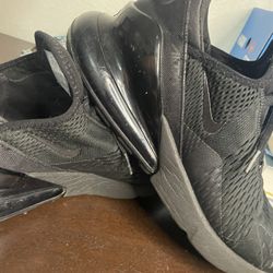 Men’s Airmax 270s Size 13