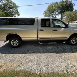 2004 Dodge Ram 1500 Quad Cab Laramie 4x4