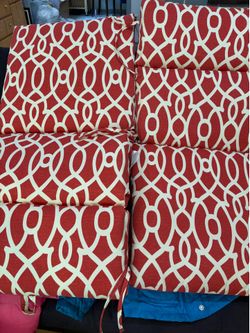 Cushions like new condition