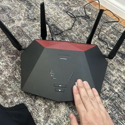 Nighthawk WiFi Router