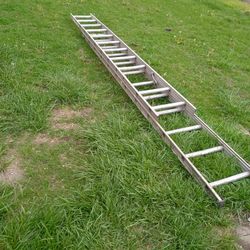 24 Foot Ladder 