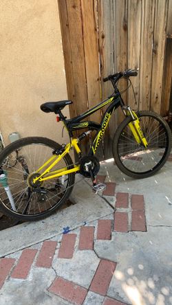 Mongoose mountain Bike