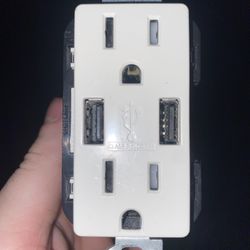 Leviton T5632-W 3.6A USB-A Wall Outlet Charger White