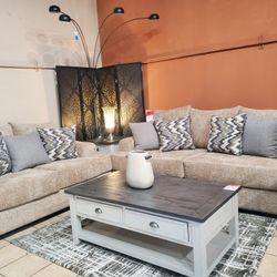 2pc Sofa And Loveseat With Deep Cushions