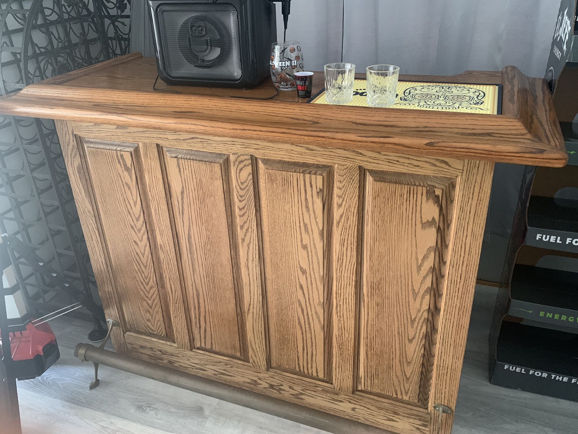 Oak Bar with 3 Bar Stools