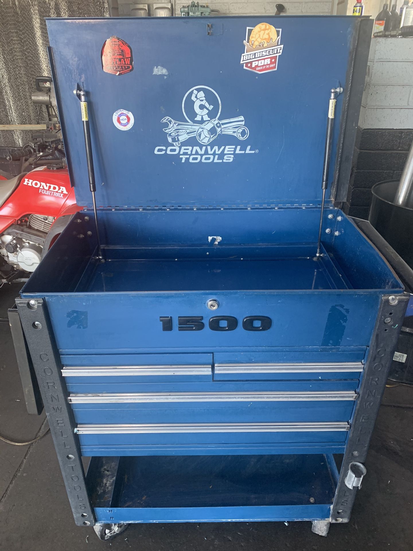 Cornwell tool cart with side shelf for Sale in Tempe, AZ - OfferUp