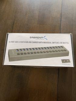 SABRENT 16 Port USB 3.0 Data HUB and Charger with Individual switches [90 Watts] 