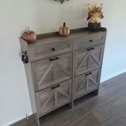 30pair Shoe Storage Cabinet Like New
