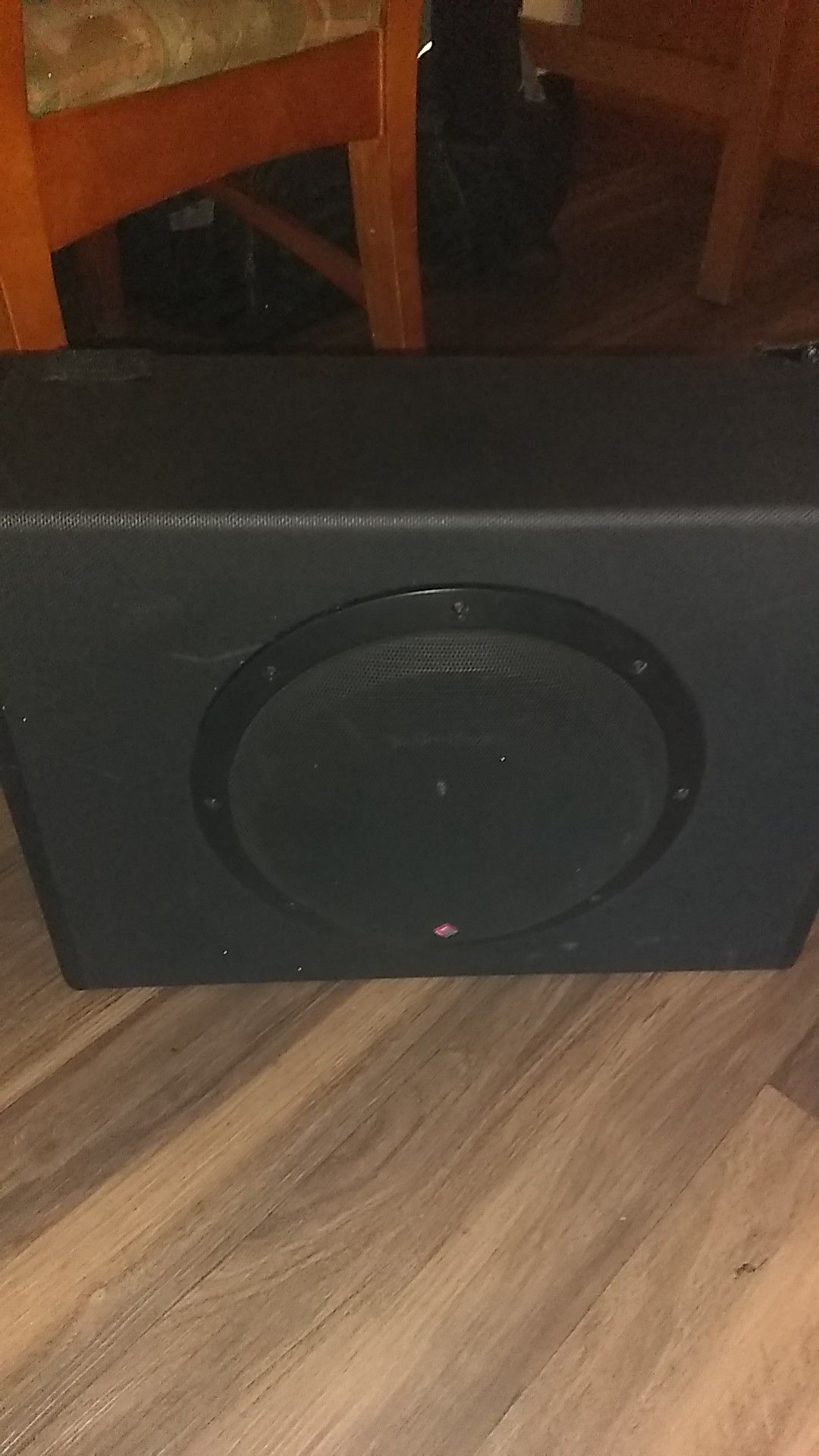 10" subwoofer Rockford with build in amp