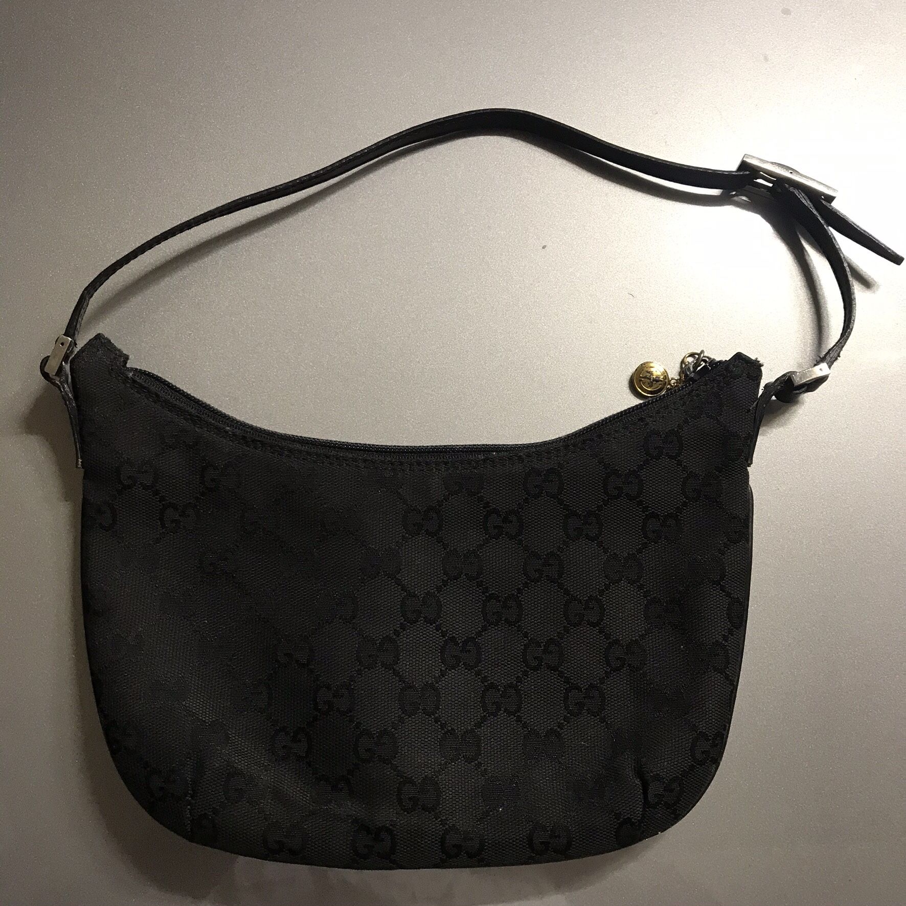 Gucci shoulder bag