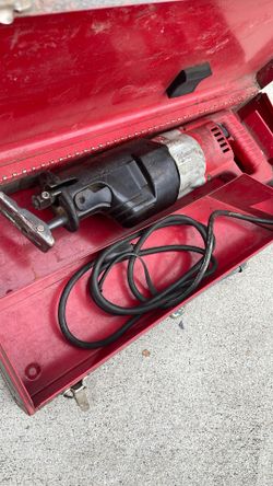 Milwaukee Corded 8AMP Sawzall