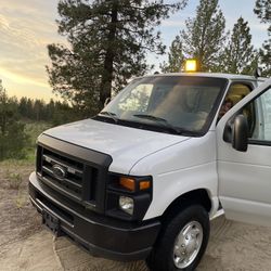 2013 Ford E-250 Cargo Van