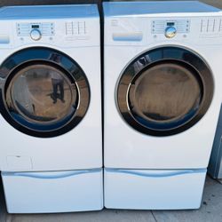 Kenmore Electric Washer And Dryer 