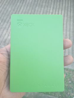 2TB SEAGATE XBOX DRIVE 