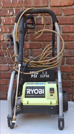 Ryobi 1700 PSI 1.2 GPM Electric Powerwasher