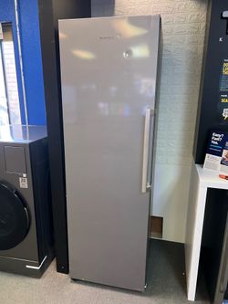 Samsung single door fridge/freezer