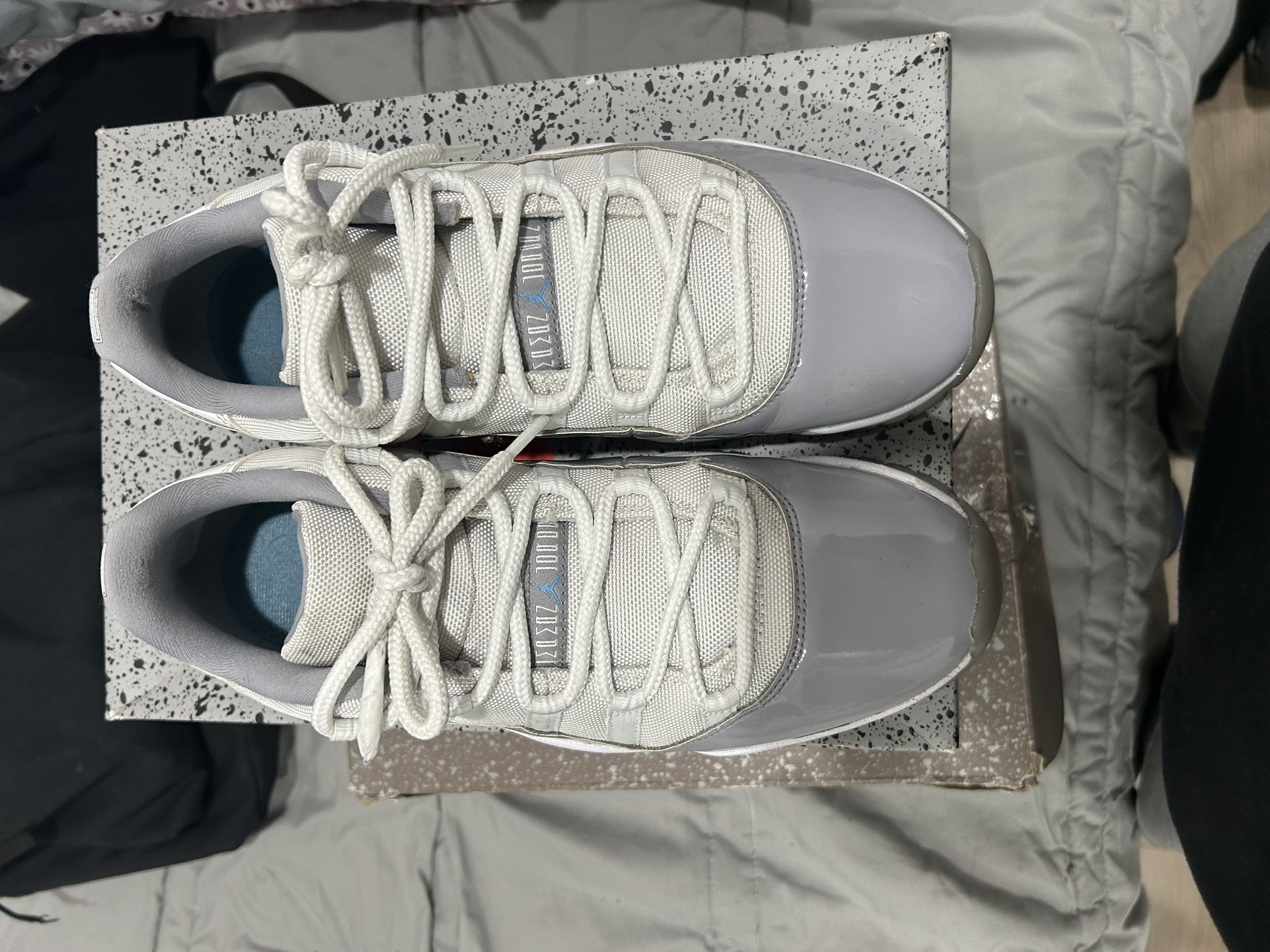 Air Jordan Retro 11 Low Cement Gray