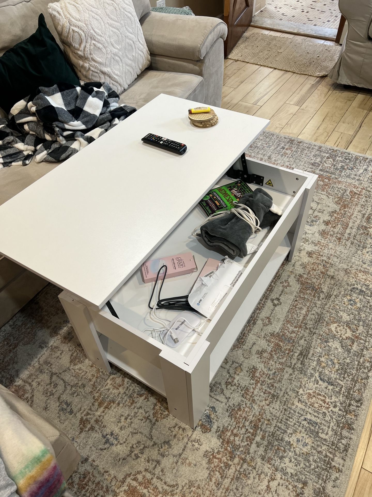 Lift Top Coffee Table 