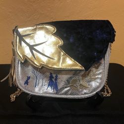 Disney Bioworld Metallic Silver Blue Gold Frozen Purse for Girls Kids or Adults