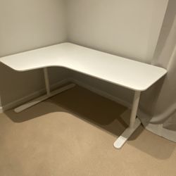 IKEA BEKANT