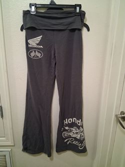 Y2k clothes and purses