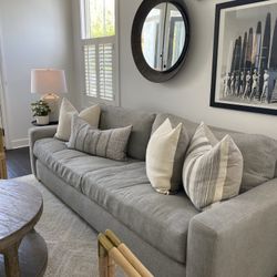 Restoration Hardware Sofa Maxwell 