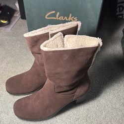Clark’s size 7M Bendable Boots