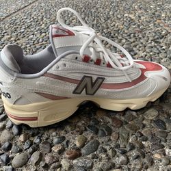 New Balance 1000 - Salt/Astrodust Colorway